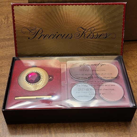 Vintage Victoria's Secret Precious Kisses Palette - HTF, Discontinued - Picture 2 of 4